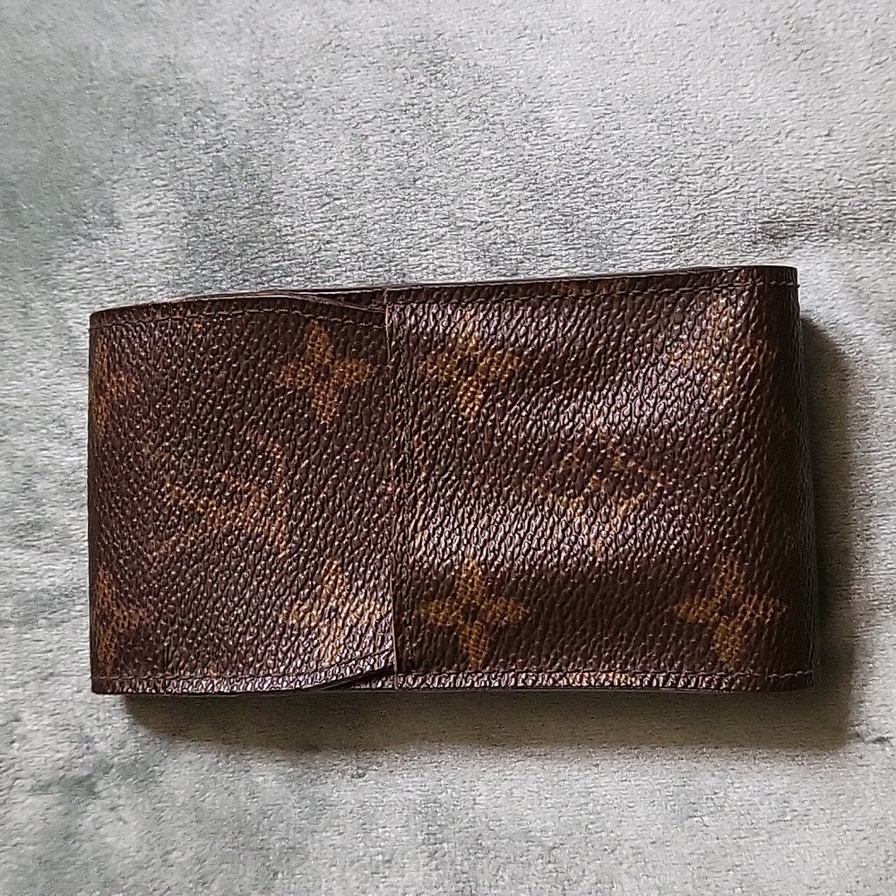 Louis Vuitton Brown Monogram Key Holder